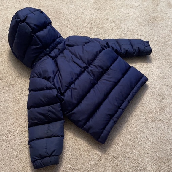 Down winter coat for boys size 3T - Picture 3 of 3